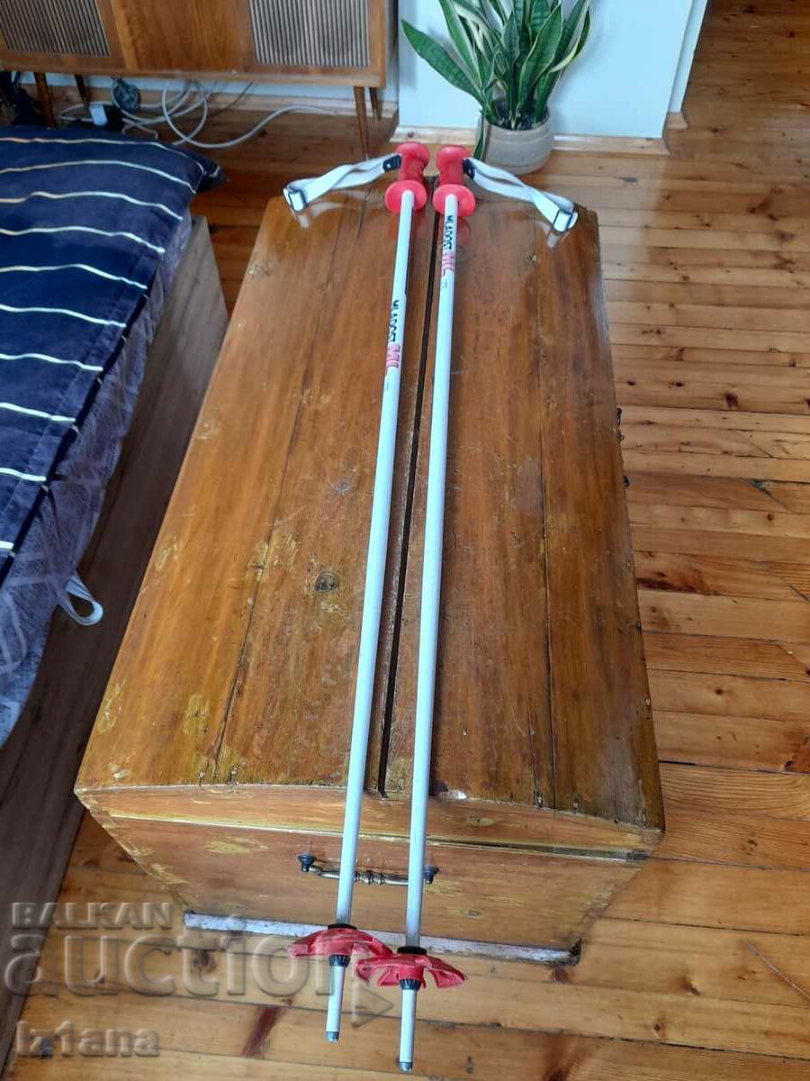Old ski poles Mladost