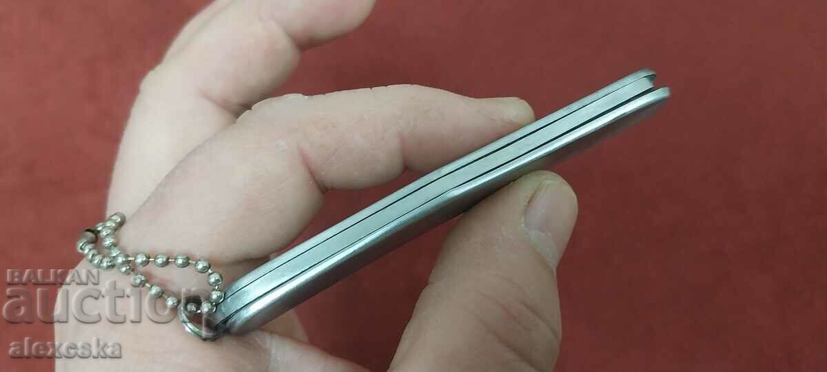 Delivery of An old pocket knife Delivery of An old pocket knife