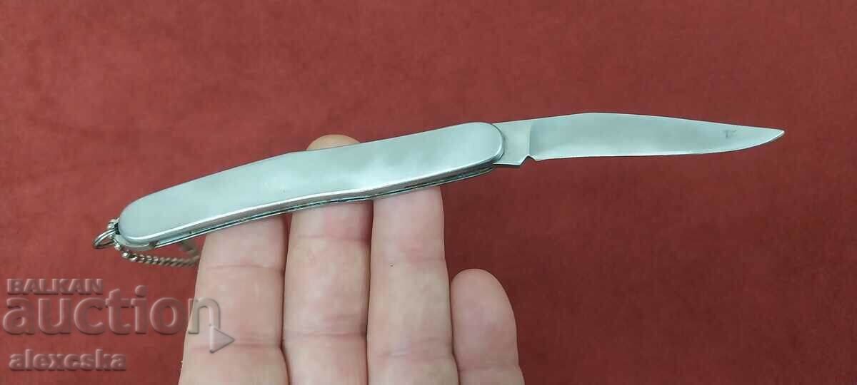 An old pocket knife - 5 An old pocket knife - 5