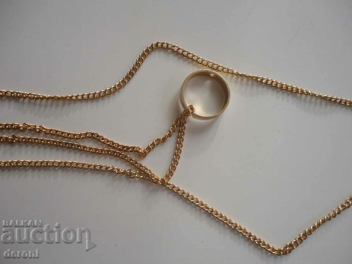 Auction A great gold plated necklace Auction A great gold plated necklace