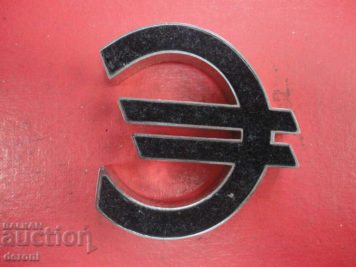 Delivery of Metal emblem plate