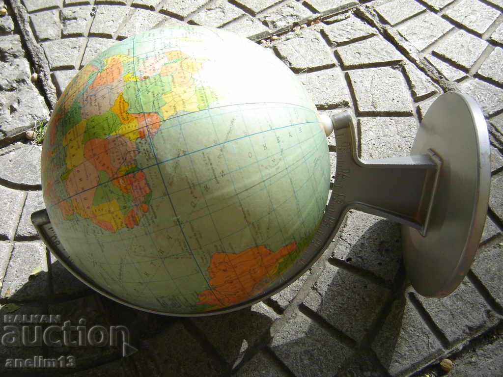 OLD GEOGRAPHIC GLOBE - 6 OLD GEOGRAPHIC GLOBE - 6