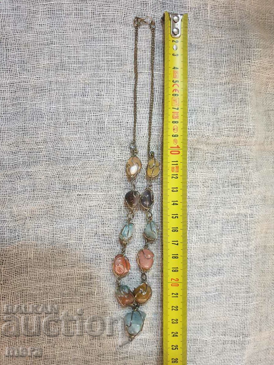 Delivery of Necklace of semi-precious stones Delivery of Necklace of semi-precious stones