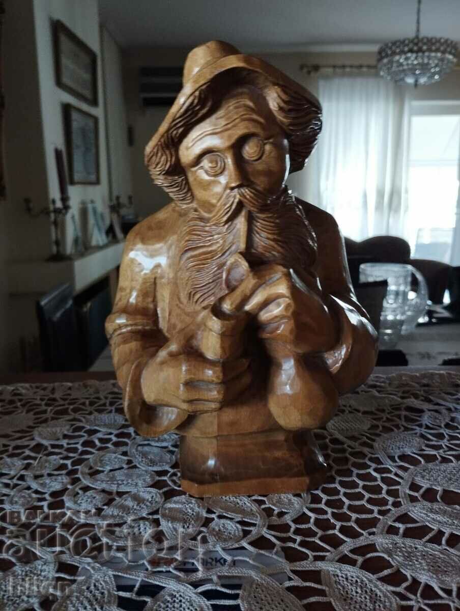 Figura veche frumoasă - sculptură în lemn
