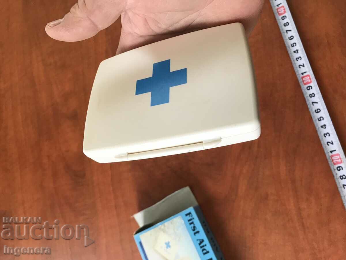 FIRST AID KIT BOX NEW with price 8.00 BGN | € 4.09 FIRST AID KIT BOX NEW with price 8.00 BGN | € 4.09