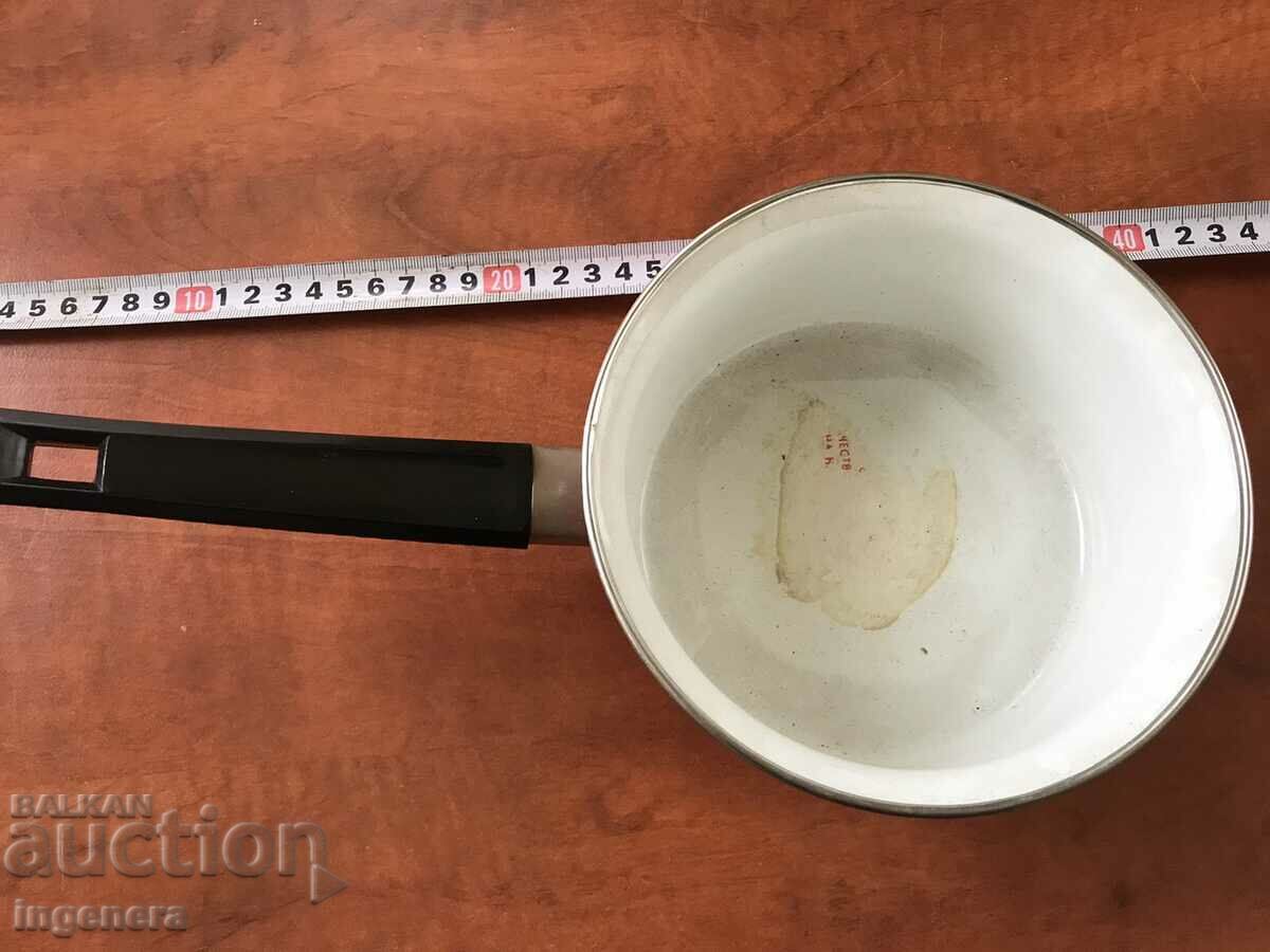 СЪД КАСЕРОЛА ЕМАЙЛИРАНА ТЕНДЖЕРА ТИГАН БАКЕЛИТ НОВО с цена 23.00 лв. | € 11.76 СЪД КАСЕРОЛА ЕМАЙЛИРАНА ТЕНДЖЕРА ТИГАН БАКЕЛИТ НОВО с цена 23.00 лв. | € 11.76