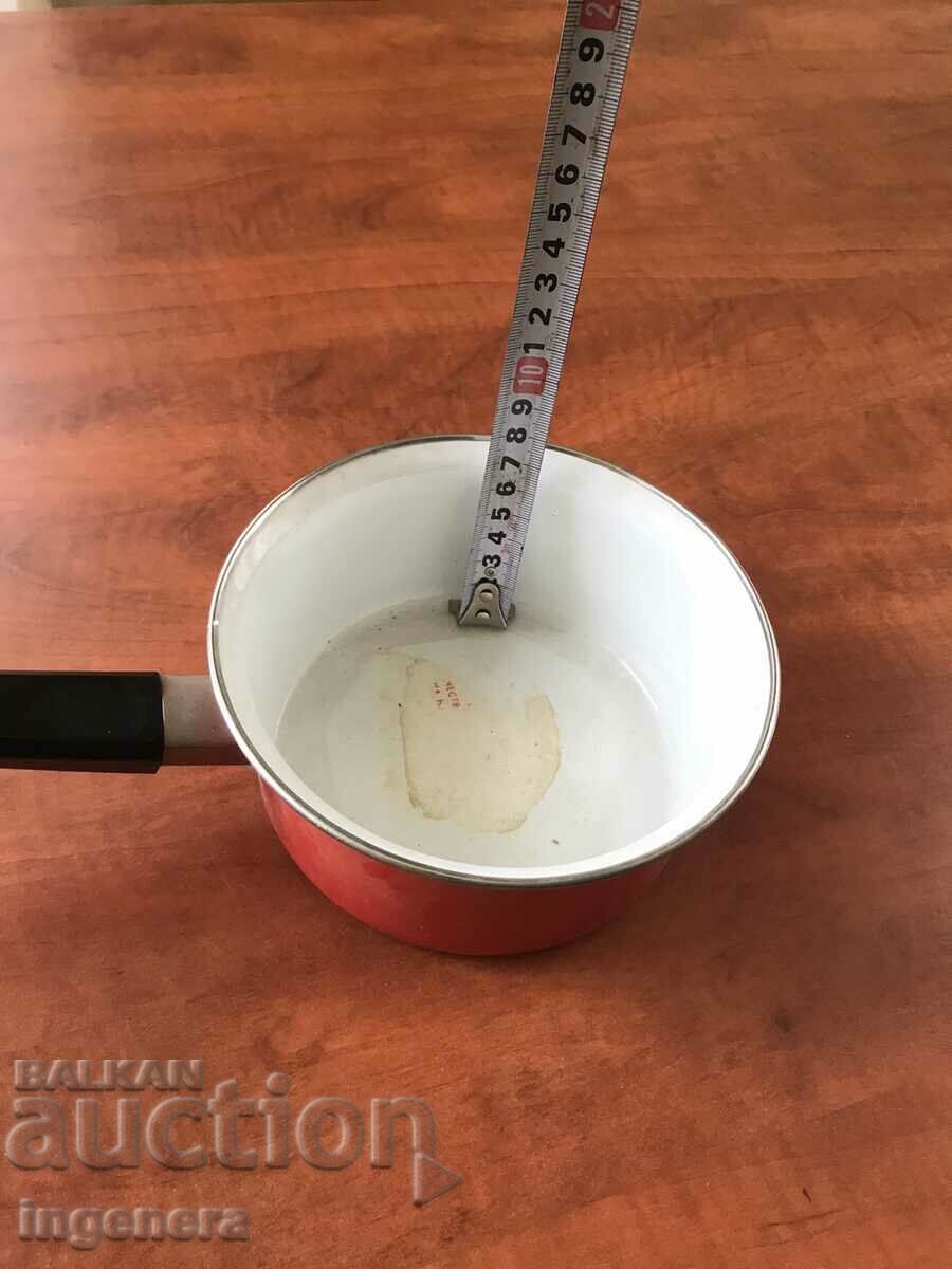 СЪД КАСЕРОЛА ЕМАЙЛИРАНА ТЕНДЖЕРА ТИГАН БАКЕЛИТ НОВО - 6 СЪД КАСЕРОЛА ЕМАЙЛИРАНА ТЕНДЖЕРА ТИГАН БАКЕЛИТ НОВО - 6