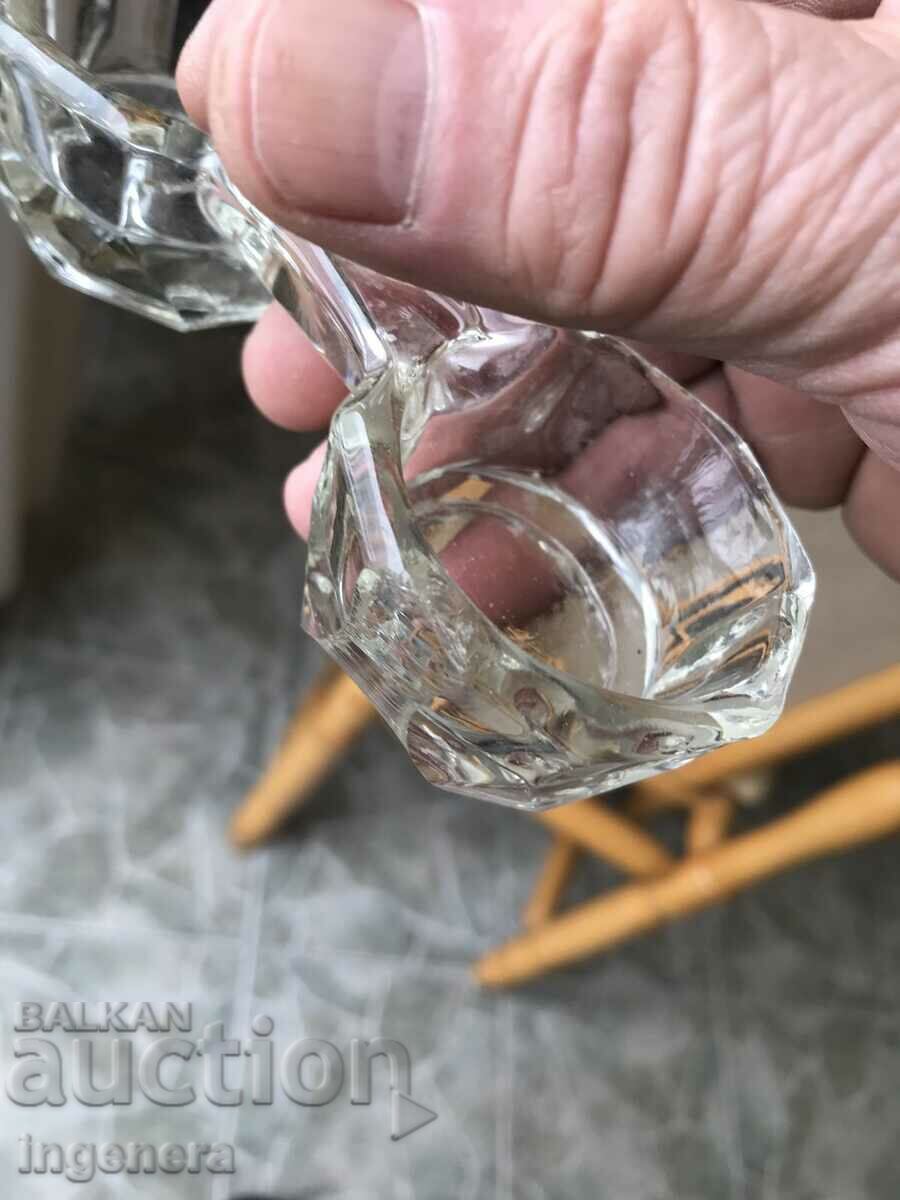 Delivery of SALT GLASS THICK RELIEF ANTIQUE Delivery of SALT GLASS THICK RELIEF ANTIQUE