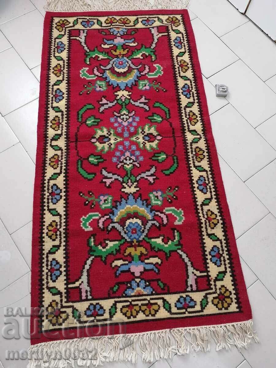 Old handwoven boiler path 155/70cm patterned carpet Old handwoven boiler path 155/70cm patterned carpet