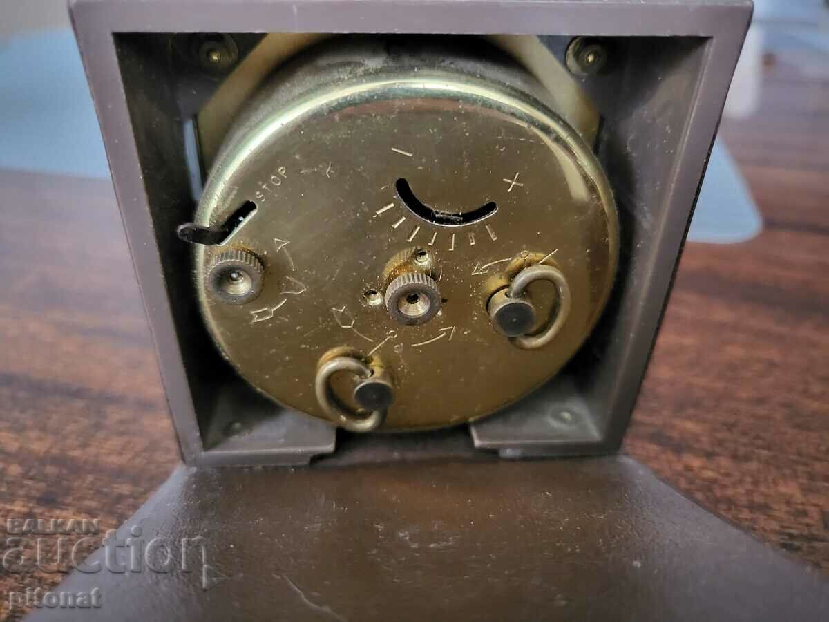 Delivery of Collector's alarm clock KAISER Delivery of Collector's alarm clock KAISER