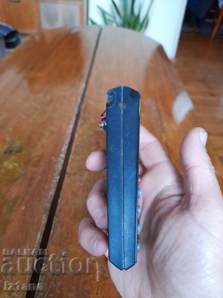 Auction Old Santron 18S calculator Auction Old Santron 18S calculator