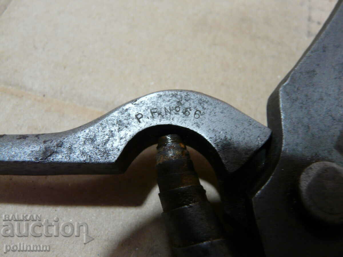 Auction Old German vine shears - 2 Auction Old German vine shears - 2