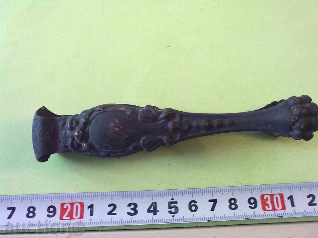 VERY OLD SUGAR CLUPE OR ICE CLIP - 6