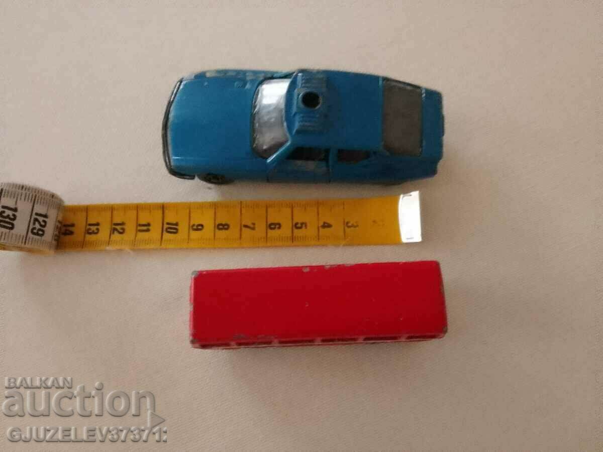 Auction  OLD METAL TROLLEY DOUBLE DECK LONDON BUS matchbox