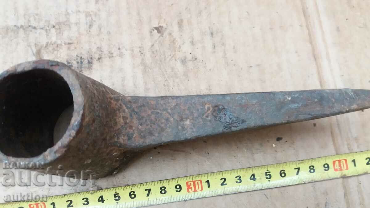 МАСИВНА СТОМАНИЗИРАНА СОЦ. КИРКА - 7 МАСИВНА СТОМАНИЗИРАНА СОЦ. КИРКА - 7