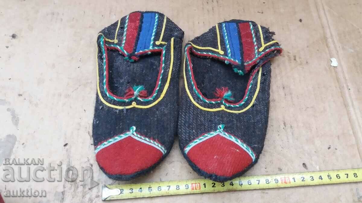 OLD RHODESIAN SHOES - 6 OLD RHODESIAN SHOES - 6