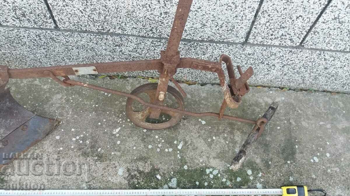 Delivery of OLD WROUGHT PLOW, PLOW, PLOW Delivery of OLD WROUGHT PLOW, PLOW, PLOW