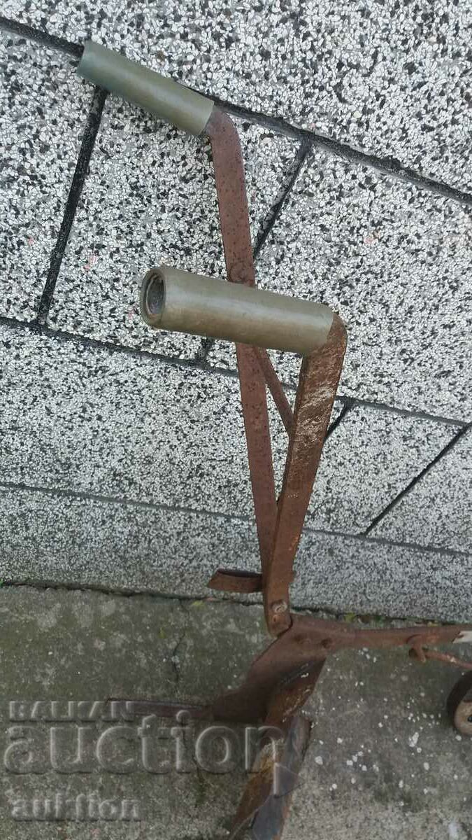 OLD WROUGHT PLOW, PLOW, PLOW - 5 OLD WROUGHT PLOW, PLOW, PLOW - 5