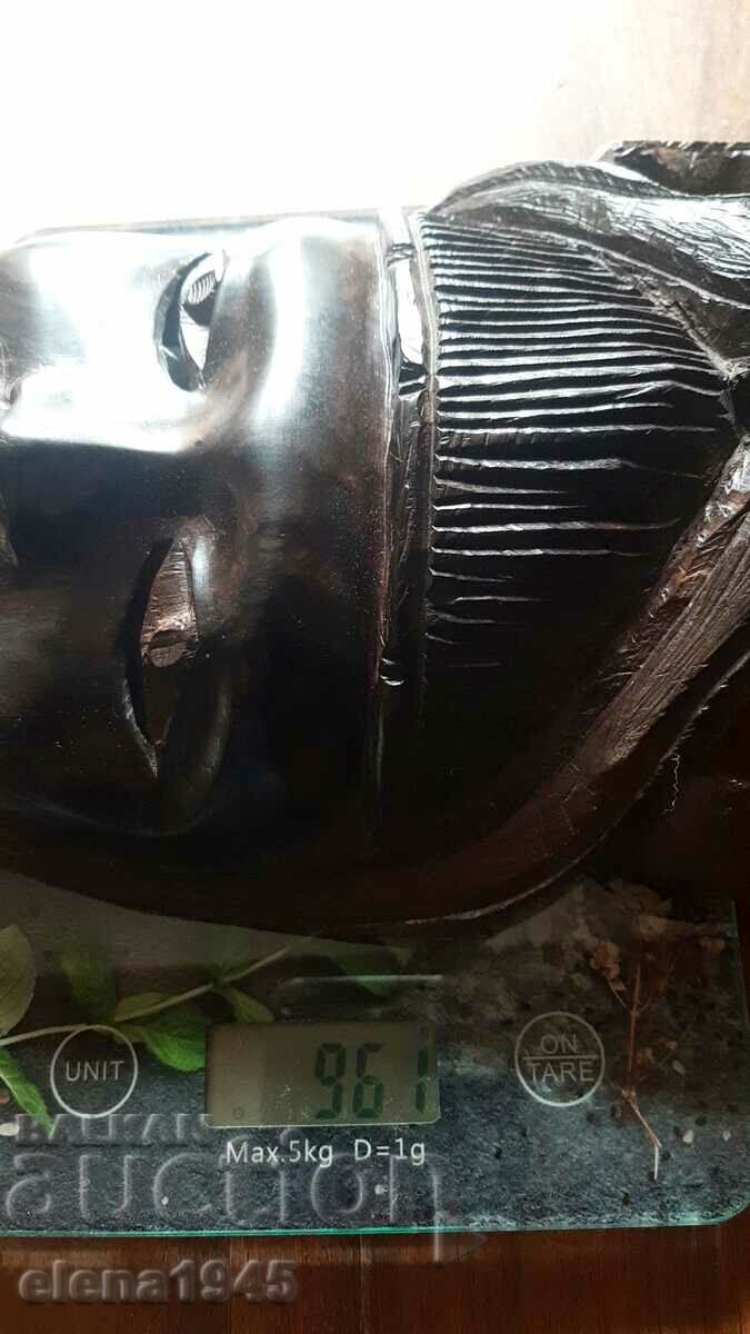 African sculptures - 6