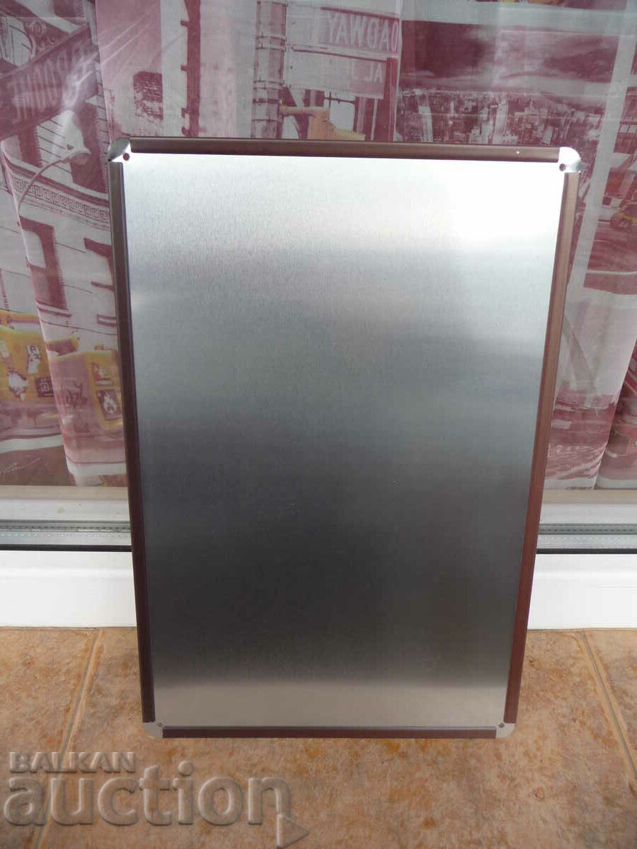 Auction Metal plate food chocolate milk comics cows sweet Auction Metal plate food chocolate milk comics cows sweet