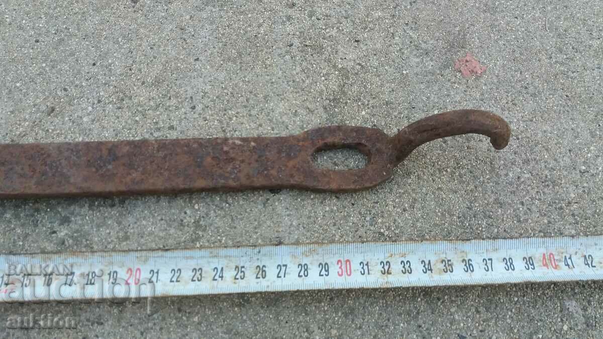 Auction FORGED LATCH, GATE LOCK Auction FORGED LATCH, GATE LOCK
