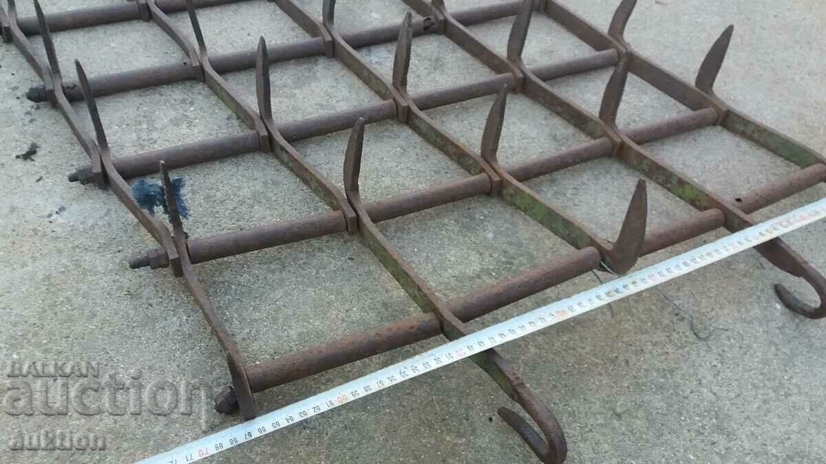 FORGED RENAISSANCE FOLDING GRIP - 7