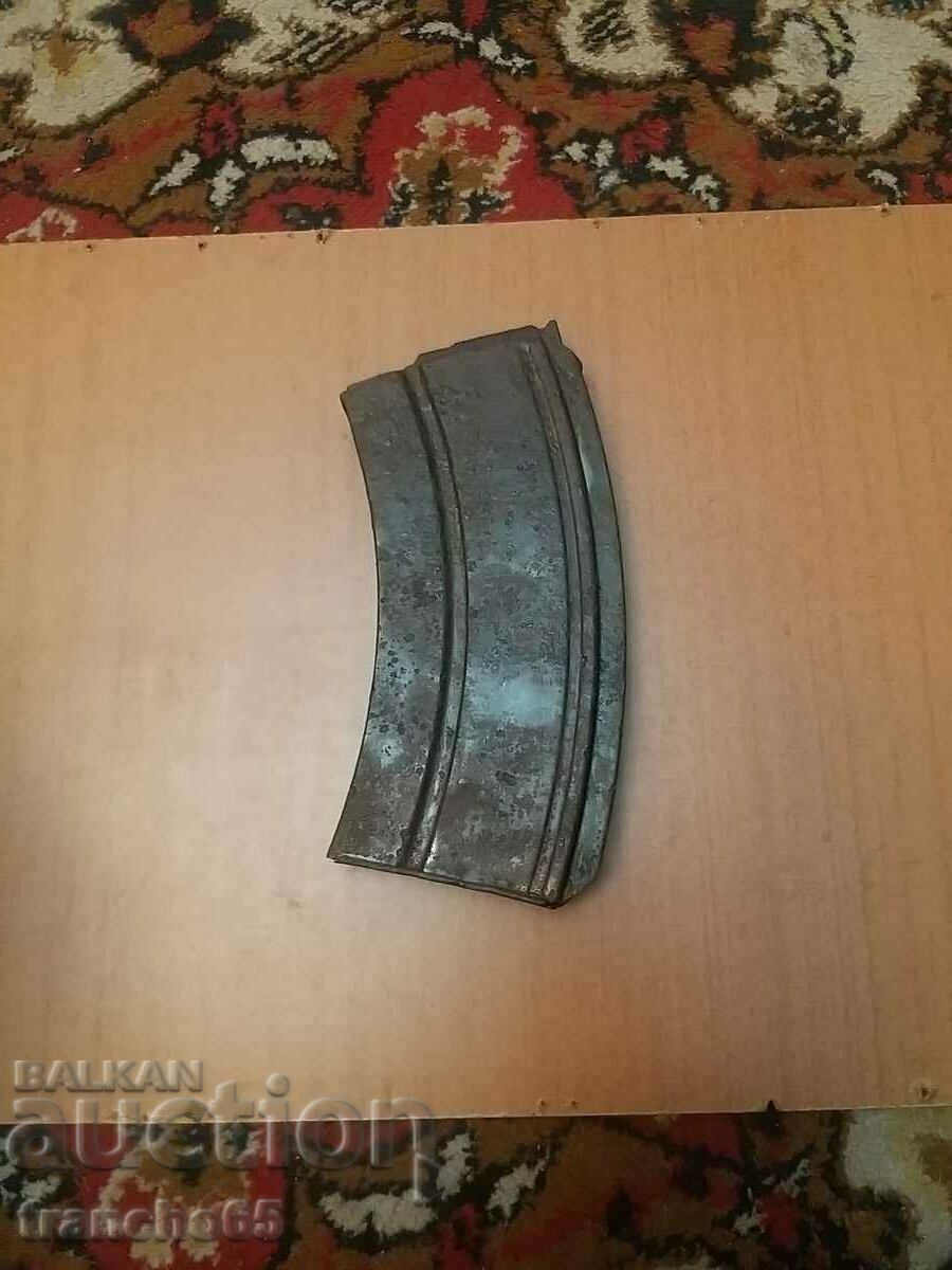 Refill for "Bren" machine gun. with price 35.00 BGN | € 17.90 Refill for "Bren" machine gun. with price 35.00 BGN | € 17.90