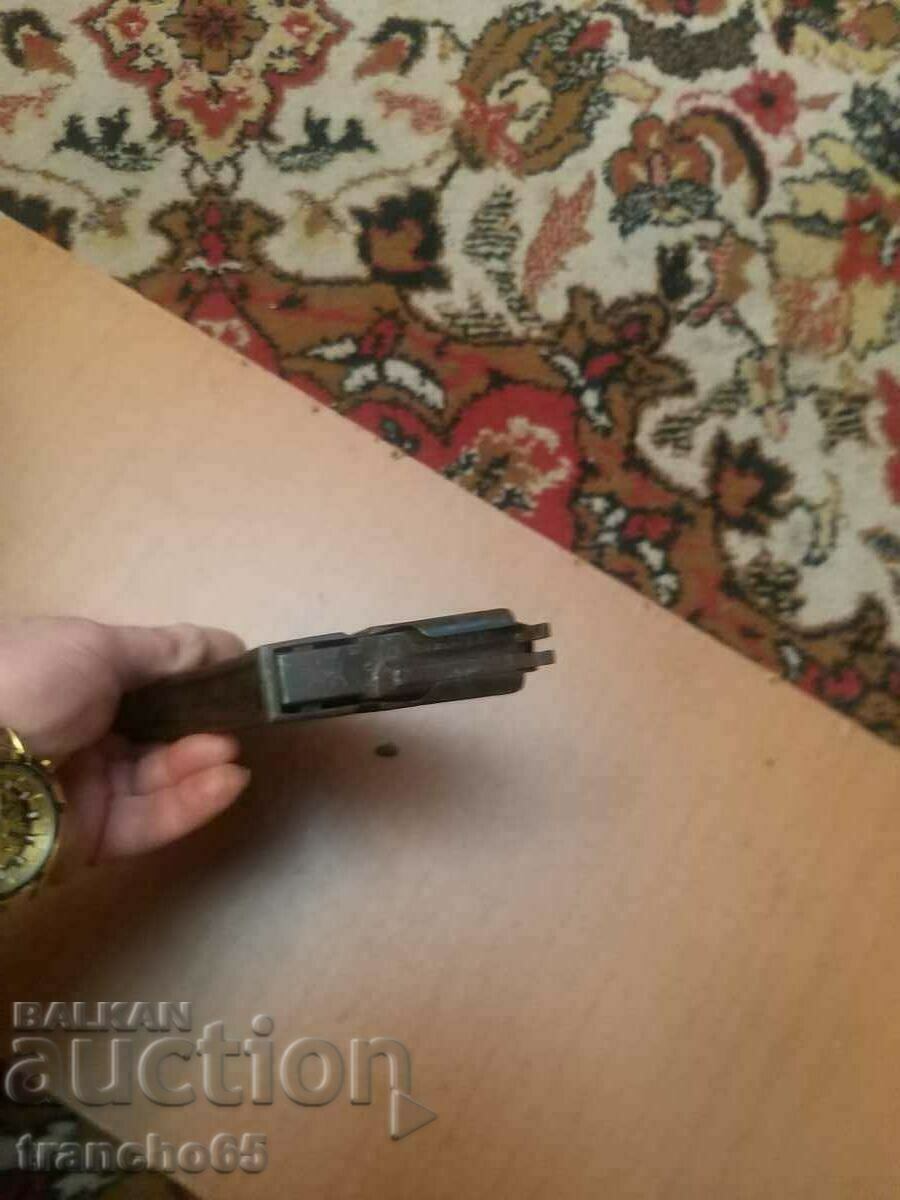 Delivery of Refill for "Bren" machine gun.