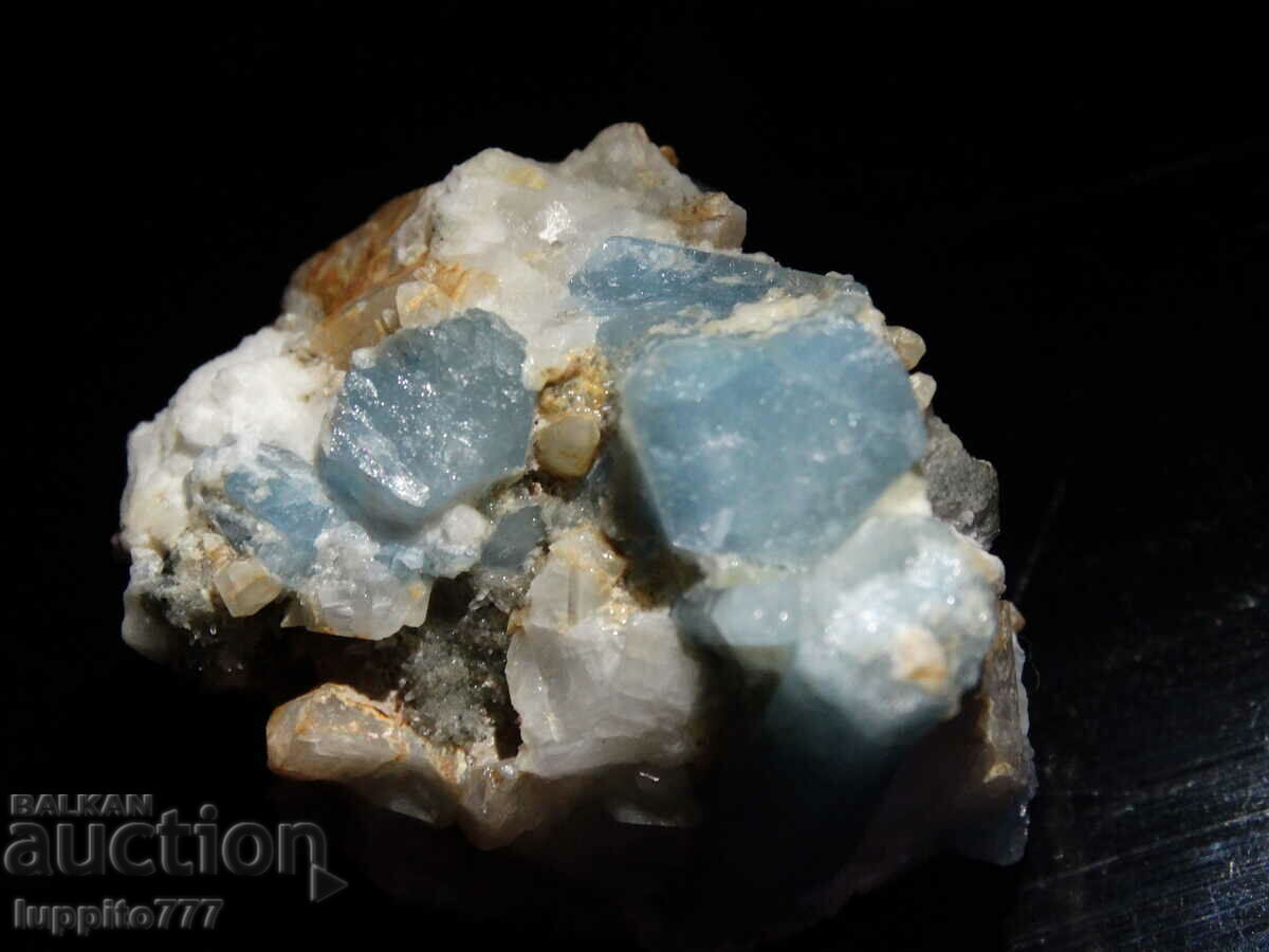 natural beryl aquamarine on matrix 182.85 carats - 7 natural beryl aquamarine on matrix 182.85 carats - 7