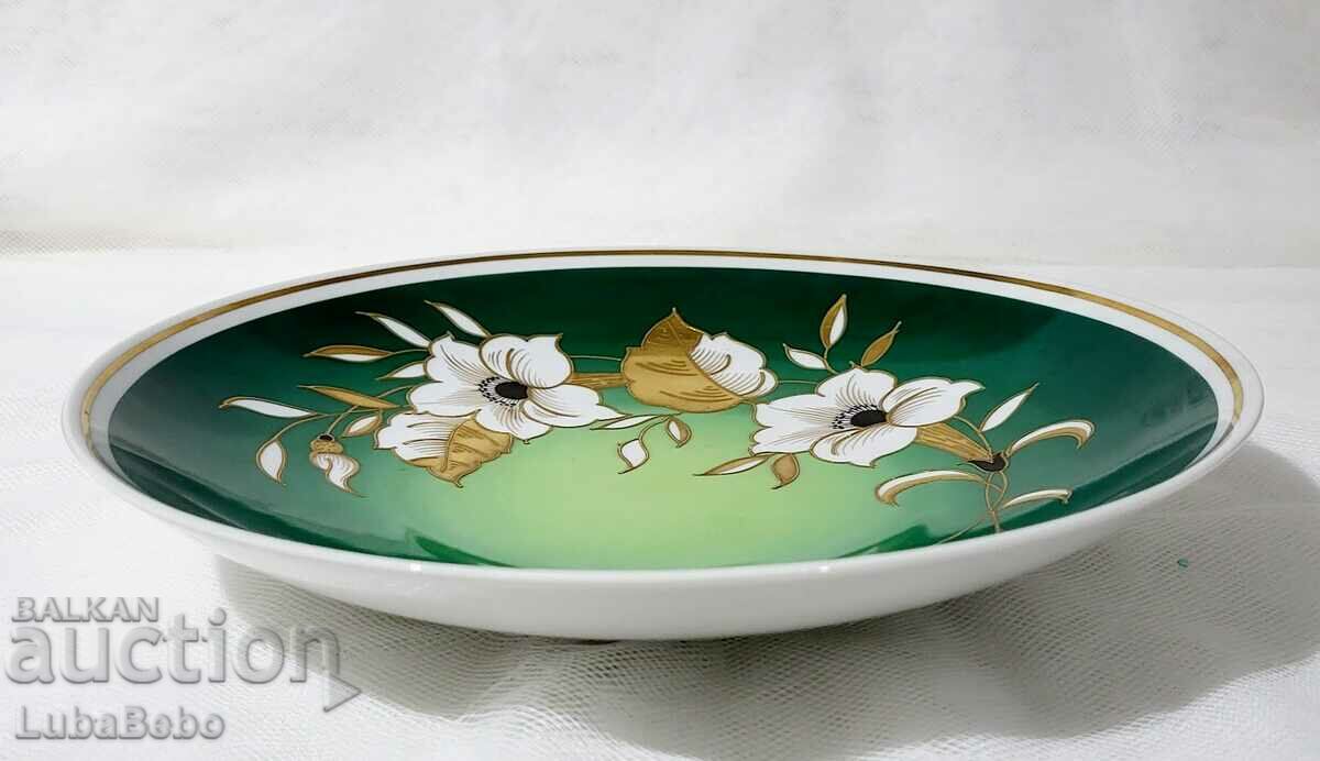 Farfurie mare din portelan, bol Wallendorf 'W 1764'. cu preț 75.00 BGN | € 38.35 Farfurie mare din portelan, bol Wallendorf 'W 1764'. cu preț 75.00 BGN | € 38.35