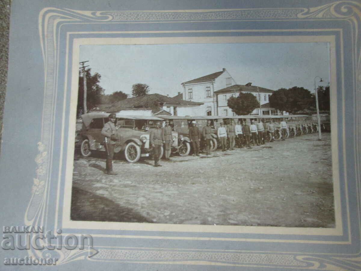 Παράδοση Παλαιά στρατιωτικά αυτοκίνητα αυτοκινήτων φωτογραφιών Παράδοση Παλαιά στρατιωτικά αυτοκίνητα αυτοκινήτων φωτογραφιών