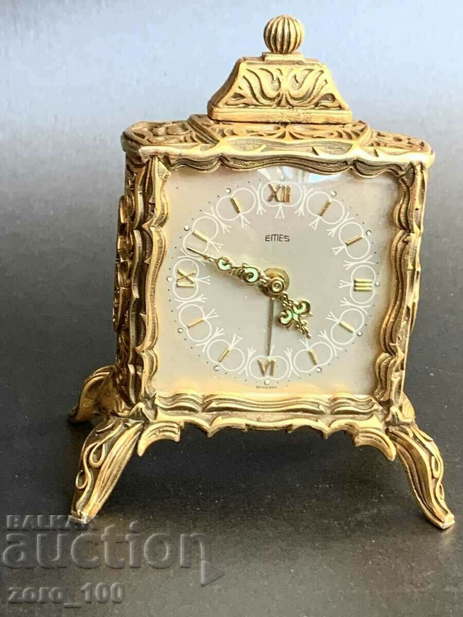 Un ceas deșteptător de colecție