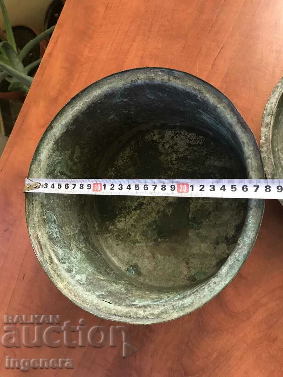 ANTIQUE DEEP AND HUGE COPPER POT POT - 5 ANTIQUE DEEP AND HUGE COPPER POT POT - 5