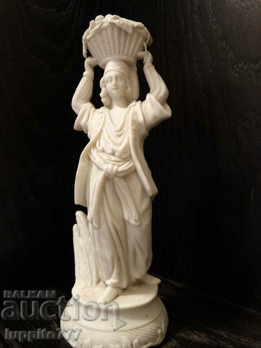 Sculpture statuette of a female figure with price 95.00 BGN | € 48.57 Sculpture statuette of a female figure with price 95.00 BGN | € 48.57