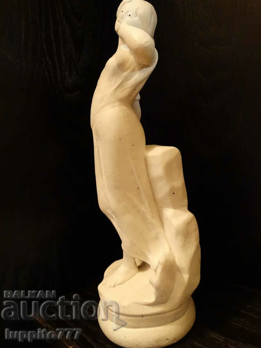 Auction  Sculpture statuette stylized female figure