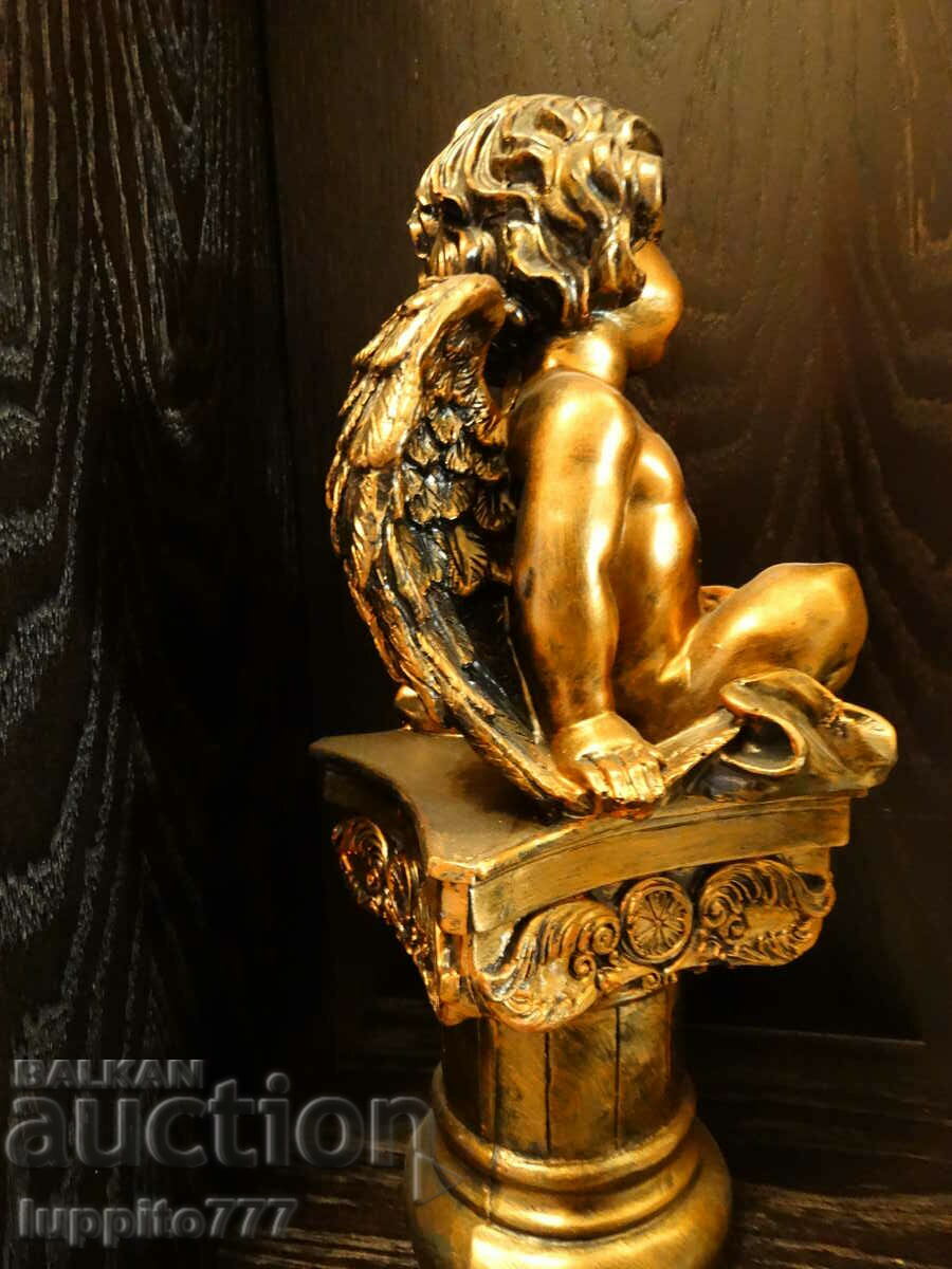 Delivery of Sculpture statuette stylized ANGEL Delivery of Sculpture statuette stylized ANGEL