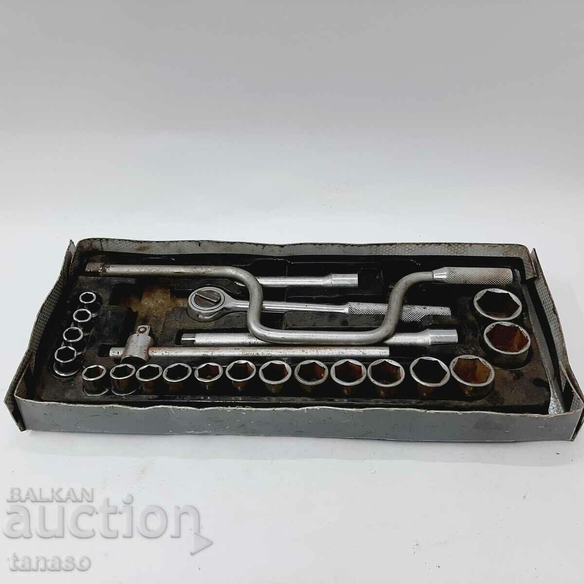 Παράδοση Gedore σετ 23 μερών (7.6) Παράδοση Gedore σετ 23 μερών (7.6)