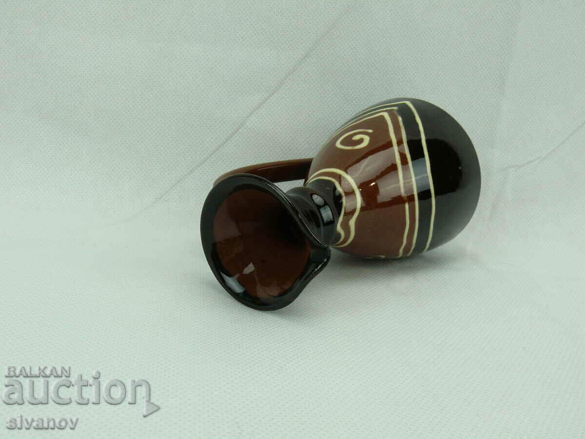 Доставка на Интересна стара керамична каничка #2209 Доставка на Интересна стара керамична каничка #2209