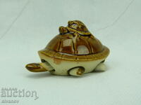 Interesantă broască țestoasă din porțelan care mișcă picioarele și capul #2215