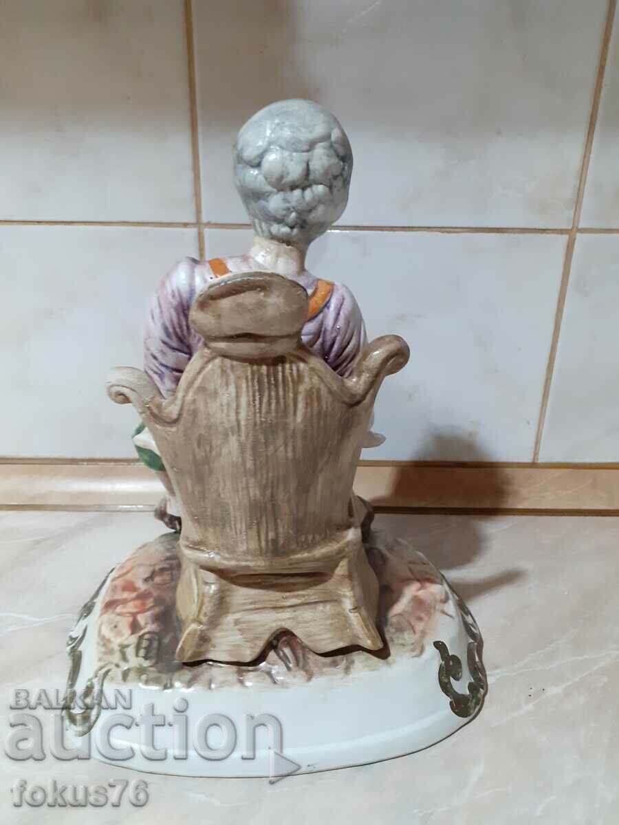 Auction A great beautiful cobbler statuette with markings Auction A great beautiful cobbler statuette with markings