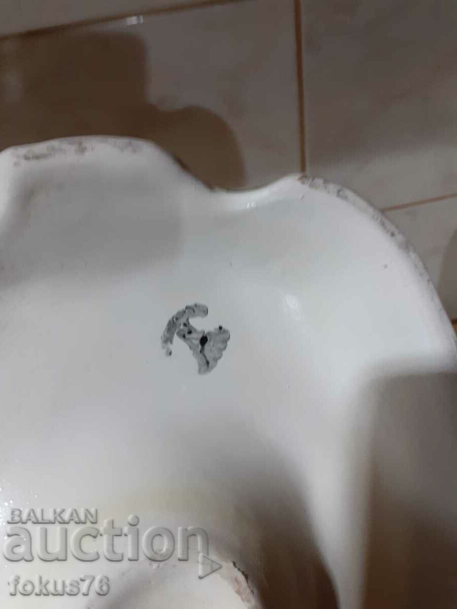 A great beautiful cobbler statuette with markings - 5 A great beautiful cobbler statuette with markings - 5