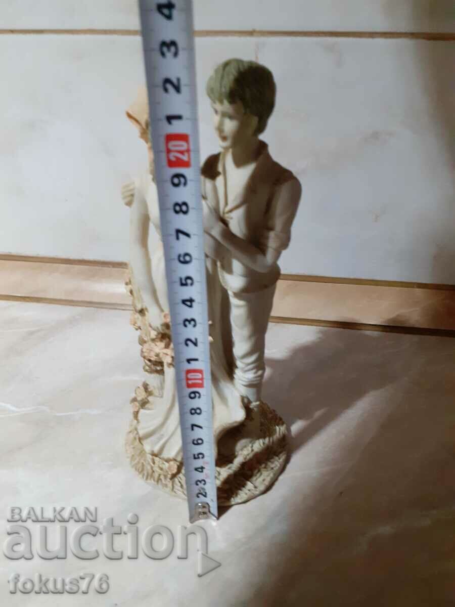 A great beautiful figurine of lovers - 7 A great beautiful figurine of lovers - 7