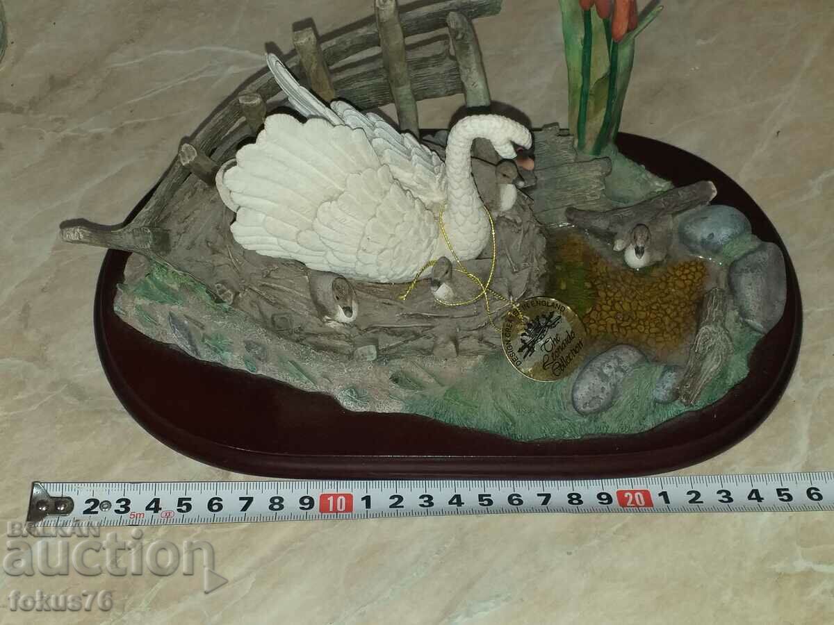 O statuetă superbă a unei lebede de Leonardo - 5 O statuetă superbă a unei lebede de Leonardo - 5