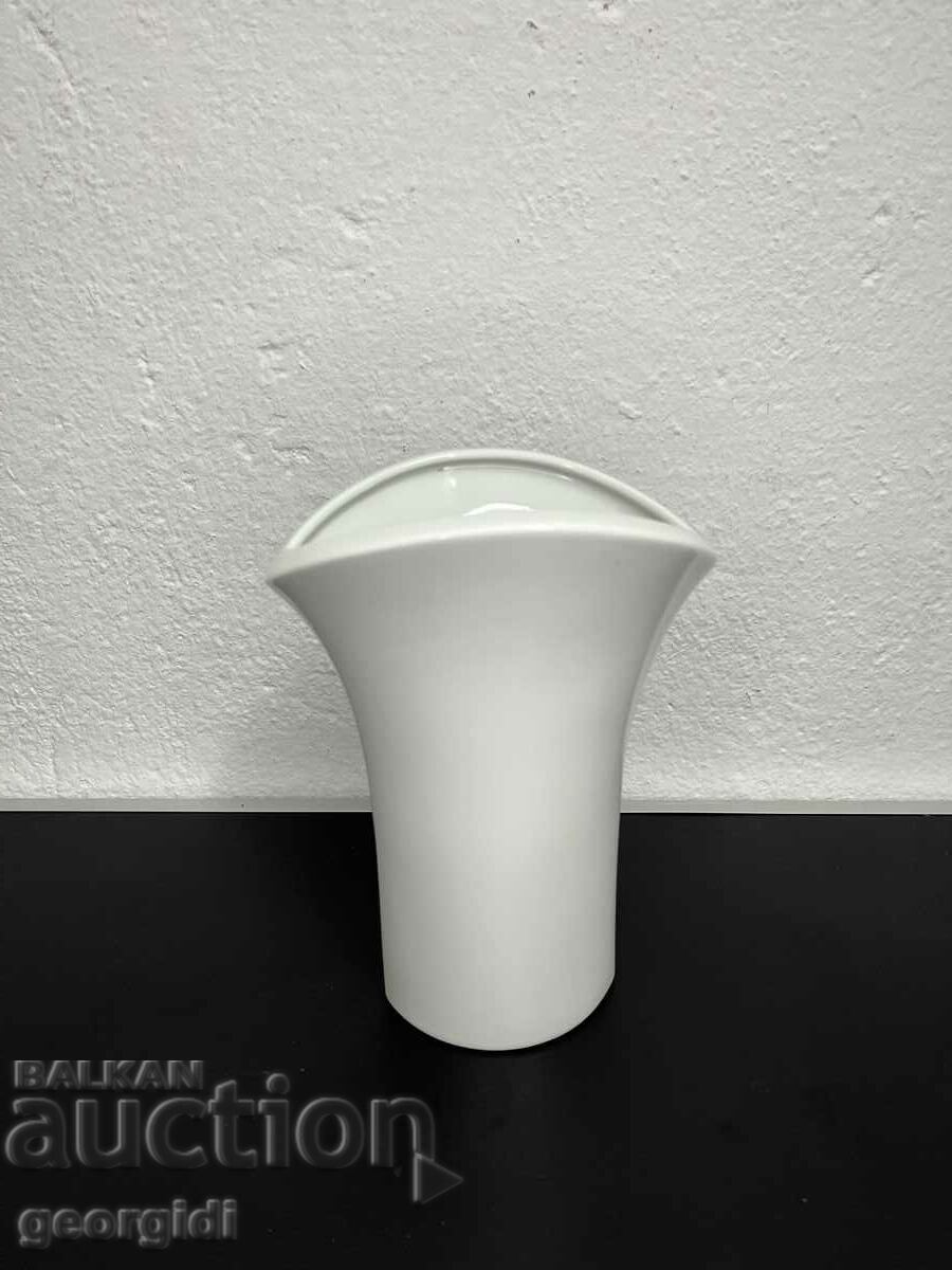 Стилна порцеланова ваза Кайзер / Kaiser. №4837