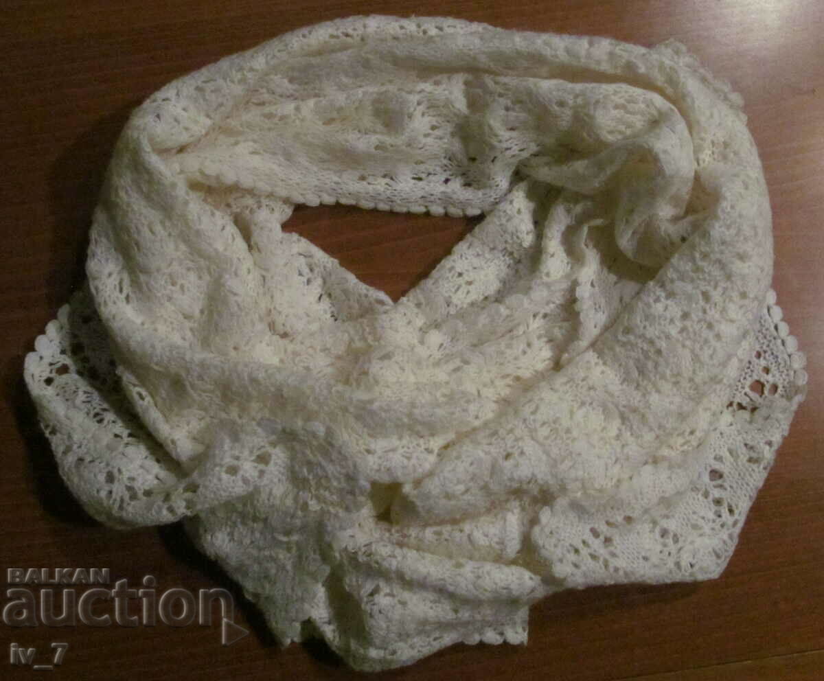 Auction Hand crocheted scarf Auction Hand crocheted scarf