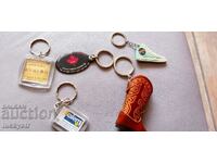 Πολλά ενδιαφέροντα μπρελόκ