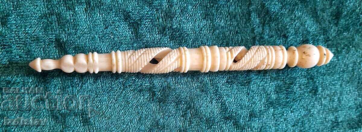 Ivory Needle Case Ivory Needle Case