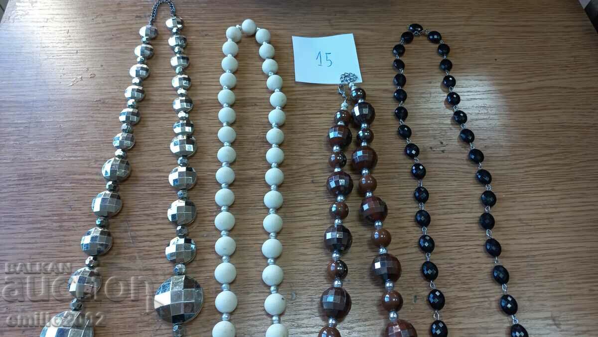 Jewelery and ornaments lot 15 with price 9.00 BGN | € 4.60