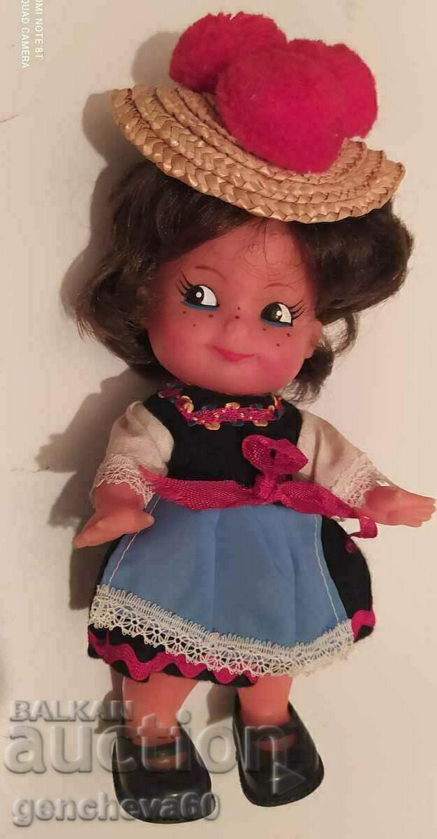 Delivery of Vintage doll in traditional Black Forest costume