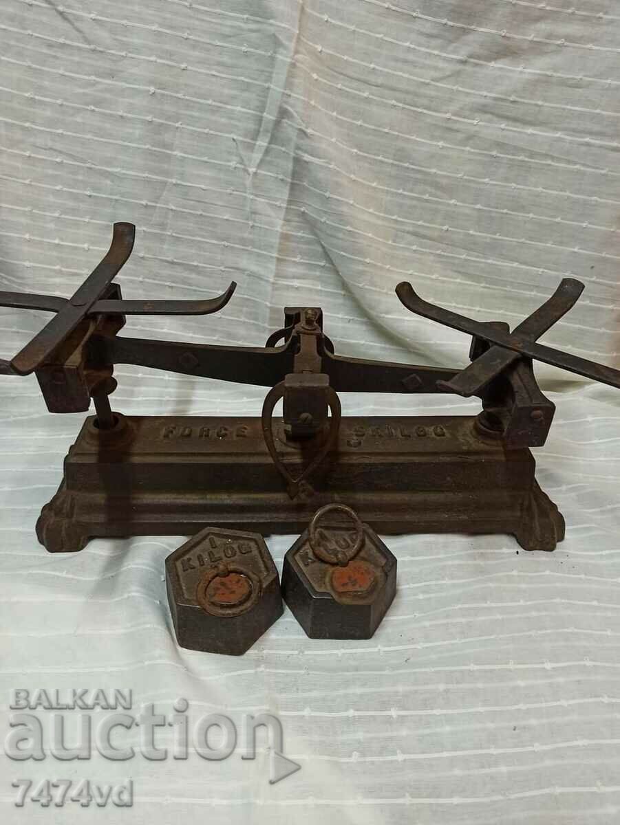 CANTARE DE SKILOG DE FORȚĂ FRANCEZĂ VECHI cu preț 150.00 BGN | € 76.69 CANTARE DE SKILOG DE FORȚĂ FRANCEZĂ VECHI cu preț 150.00 BGN | € 76.69